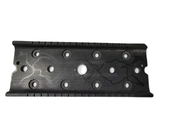 數控機床零件加工工藝分析、加工方案制定、夾具、刀具的選擇